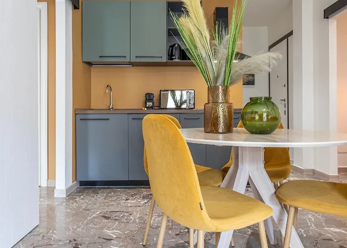 Cornelia Cozy - Cornelia Elegance House