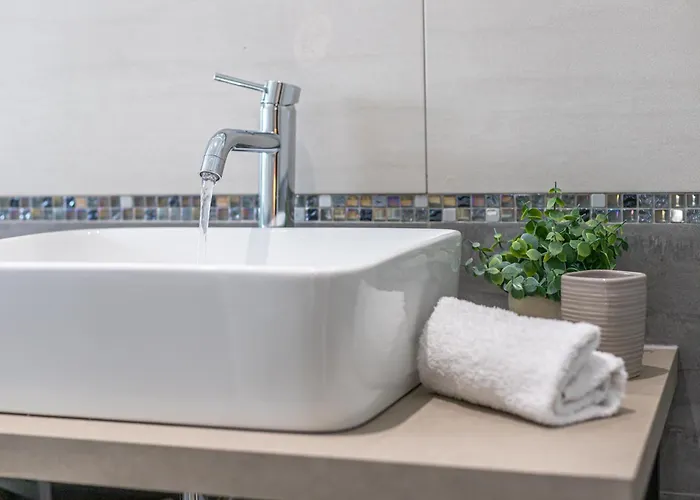 Cornelia Cozy - Cornelia Elegance House Rom